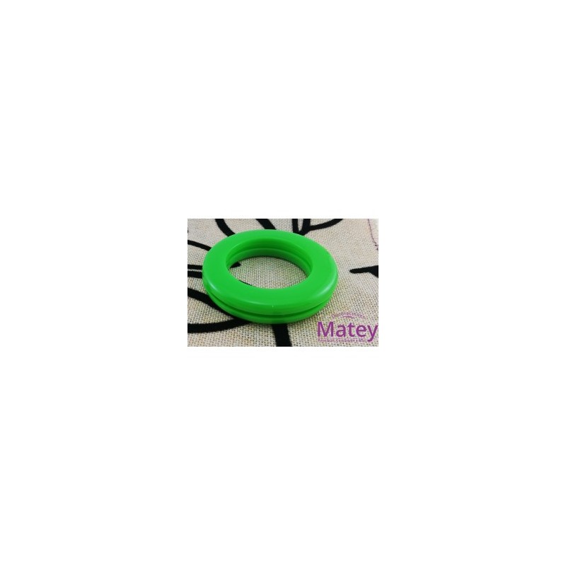 OJILLO PLASTICO GRANDE VERDE BRILLANTE, INTERIOR 45 MM EXTERIOR 73 MM MARCA DM.