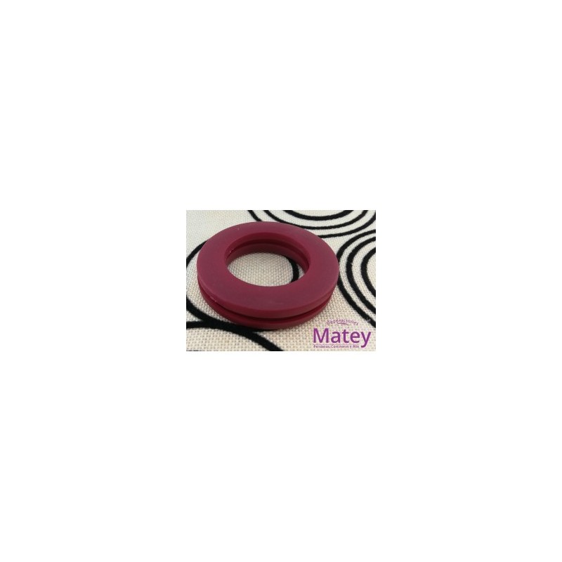 OJILLO PLASTICO CHICO VINO MATE, INTERIOR 38 MM EXTERIOR 62 MM MARCA DM