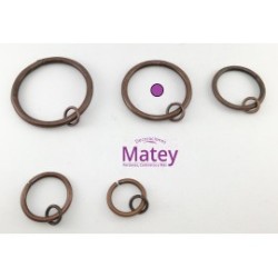 ARGOLLA DE 53 MM COLOR COBRE VIEJO.