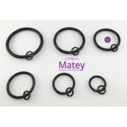 ARGOLLA DE 45 MM COLOR NEGRO.