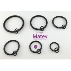 ARGOLLA DE 33 MM COLOR NEGRO.