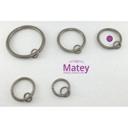 ARGOLLA DE 40 MM COLOR SATINADO.