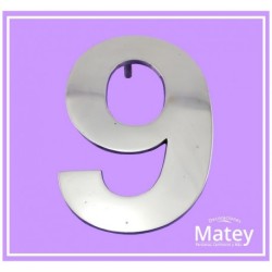 NUMERO NUEVE EN ALUMINIO DE 20 CM.